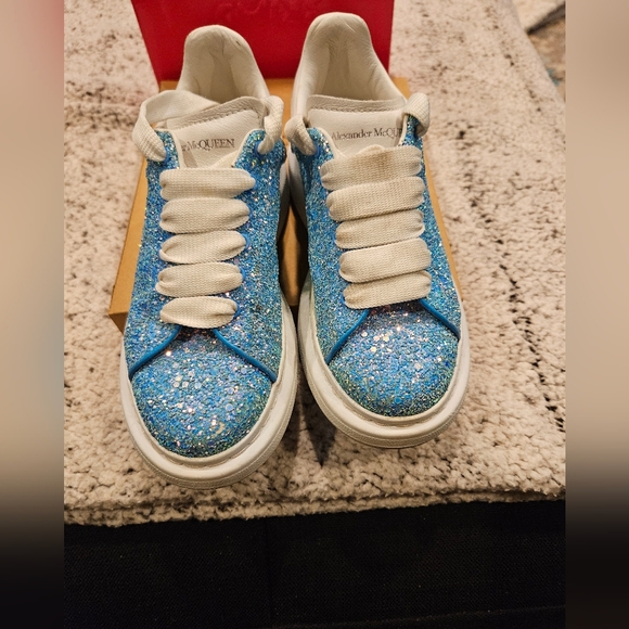EUC Alexander McQueen Blue Glitter Sneakers - Kids 31 EU - Picture 5 of 9